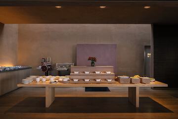 Breakfast buffet