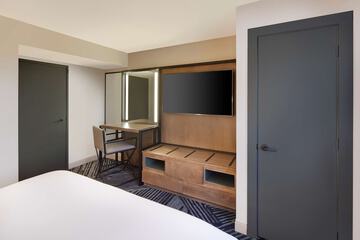 Room 47 of 78