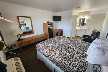 Room 49 of 57