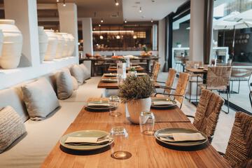 Breakfast area