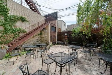 Hotel Exterior 53 of 54