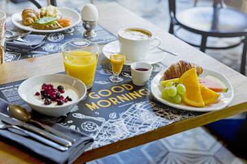 Breakfast meal