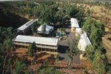  Heavitree Gap Outback Lodge 3