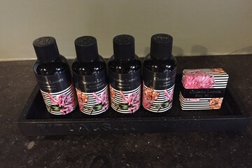 Bathroom amenities