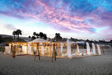 Beach bar