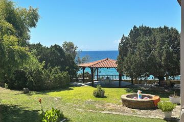 Beach/ocean view