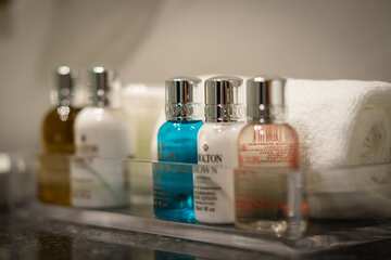 Bathroom amenities
