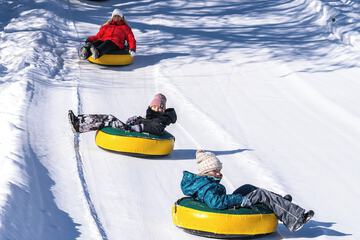 Snow tubing