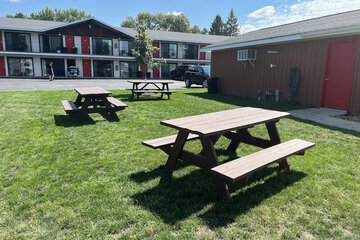 BBQ/picnic area