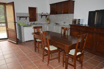 Photo 37