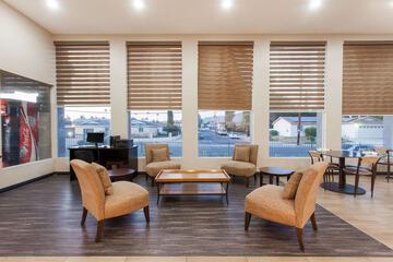 Hotel Interior 5 of 31