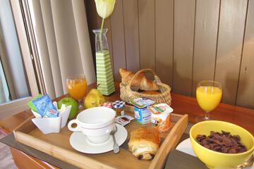 Room service - dining