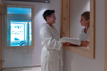 Spa reception