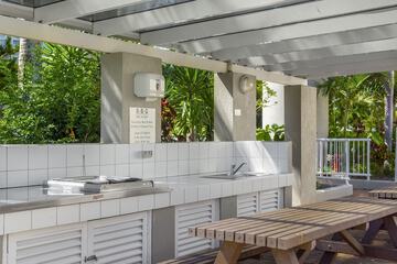 BBQ/picnic area