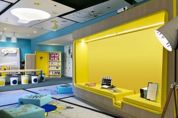 Children's play area - indoor