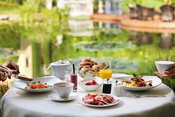 Breakfast area