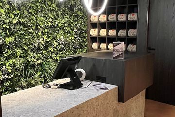 Spa reception