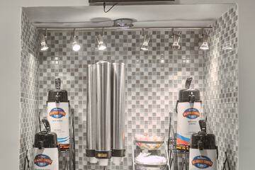 Breakfast/Coffee Service 21 of 24