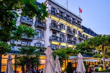 Front of property - evening/night