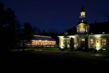 Front of property - evening/night