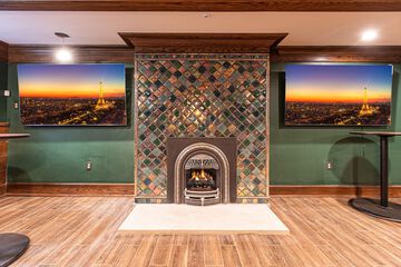 Hotel Interior 14 of 89