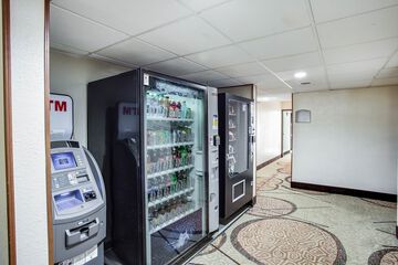 Hotel Interior 8 of 31