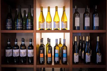Tasting room