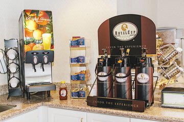 Breakfast/Coffee Service 41 of 47