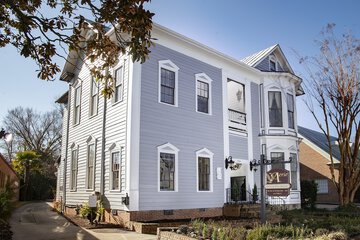 The Aerie Bed & Breakfast