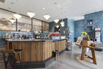 Coffee shop