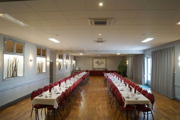 Banquet hall