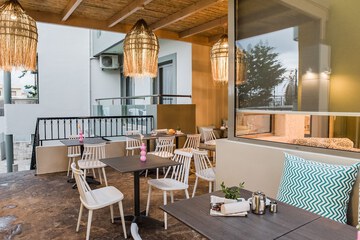Cafe
