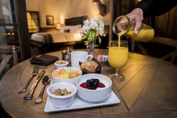 Breakfast meal