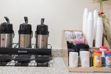 Breakfast/Coffee Service 37 of 37