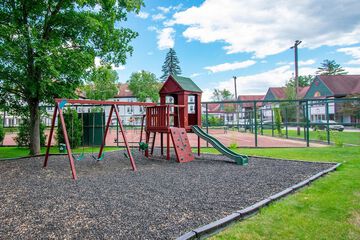Children's play area - outdoor