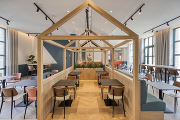 Breakfast area