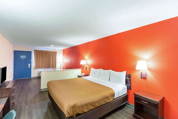 Room 6 of 21