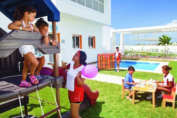 Children's play area - outdoor