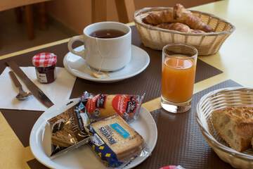 Breakfast buffet