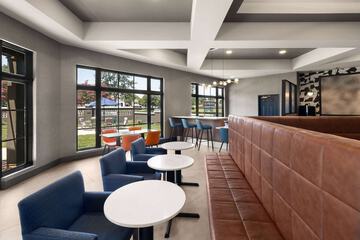 Breakfast/Coffee Service 25 of 29