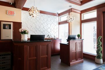 Check-in/check-out kiosk