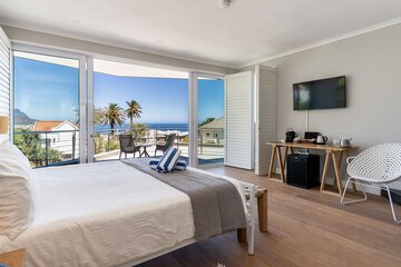 Beach/ocean view