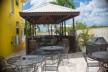BBQ/picnic area
