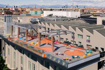 Sundeck