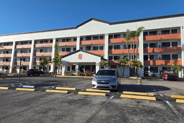 Stay Inn & Suites