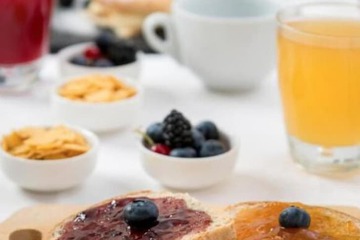 Breakfast meal