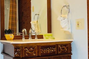 Bathroom amenities