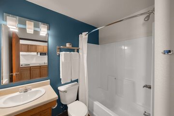Room 35 of 43