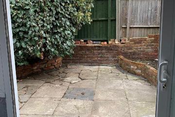 Photo 25