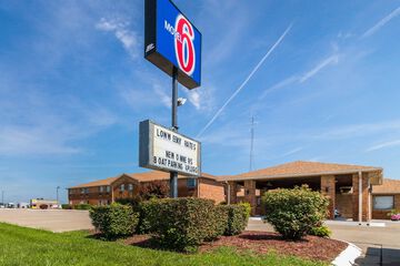 Motel 6 Marion IL